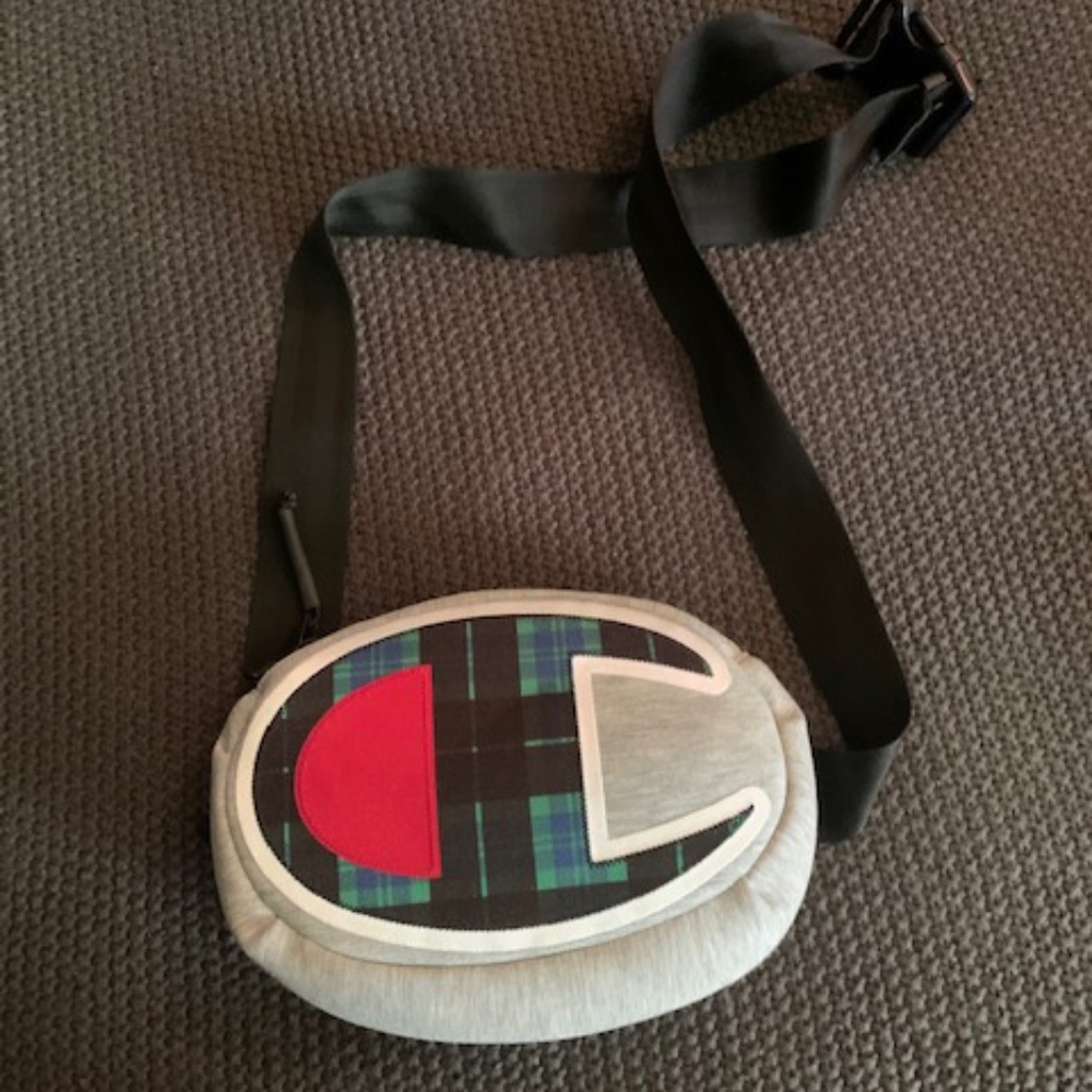 Champion fanny pack